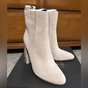 NEW VINCE CAMUTO ENVERNA BOOTIE